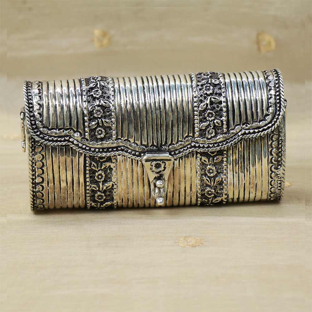 92 5 silver antique embossed vintage ethnic ladies purse 340vb85 340vb85