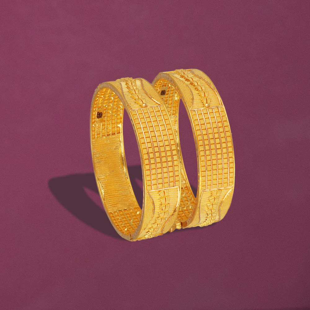 Hand engraved two tone 18k gold wide bracelet — Vintage Jewelers & Gifts,  LLC.